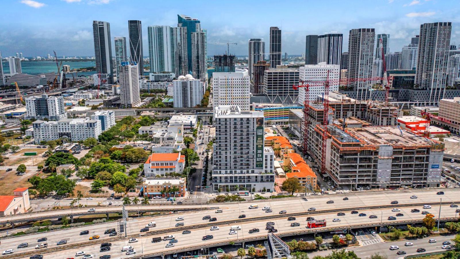 شقة Modern Unit In The Heart Of Downtown Miami With Free Parking المظهر الخارجي الصورة