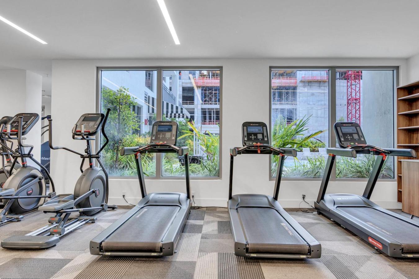 شقة Modern Unit In The Heart Of Downtown Miami With Free Parking المظهر الخارجي الصورة