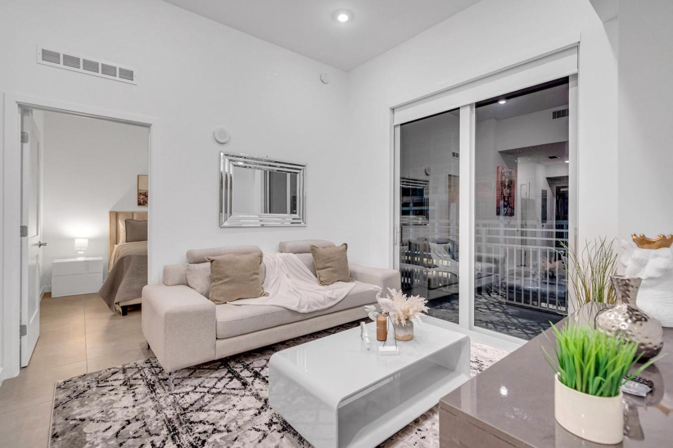 شقة Modern Unit In The Heart Of Downtown Miami With Free Parking المظهر الخارجي الصورة