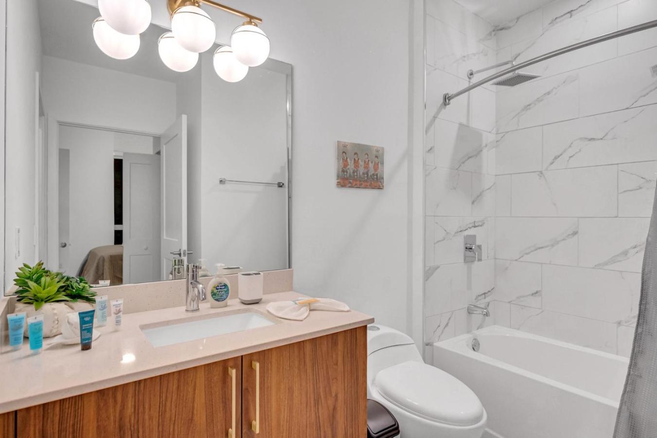 شقة Modern Unit In The Heart Of Downtown Miami With Free Parking المظهر الخارجي الصورة