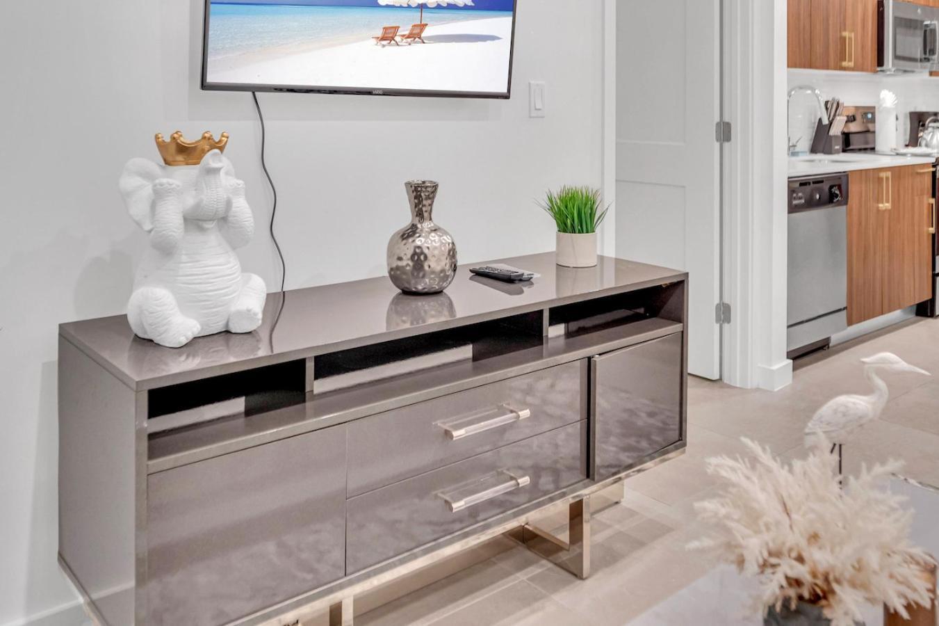 شقة Modern Unit In The Heart Of Downtown Miami With Free Parking المظهر الخارجي الصورة